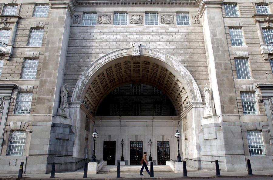 СМИ: Британская MI5 открыла вакансии русскоговорящих агентов для слежки за Россией