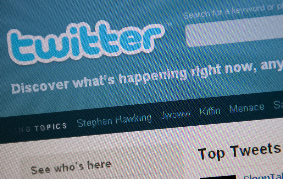 Цитата Гитлера в Twitter разрушила карьеру полицейской