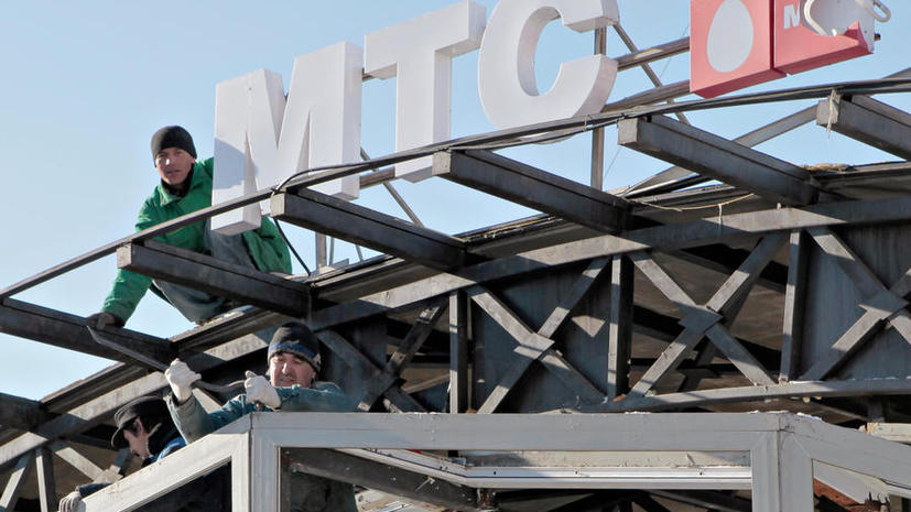 Депутаты предложили сделать «мобильное рабство» бесплатным
