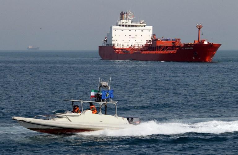 Иран готов пойти на дополнительные издержки ради торговли нефтью с Индией