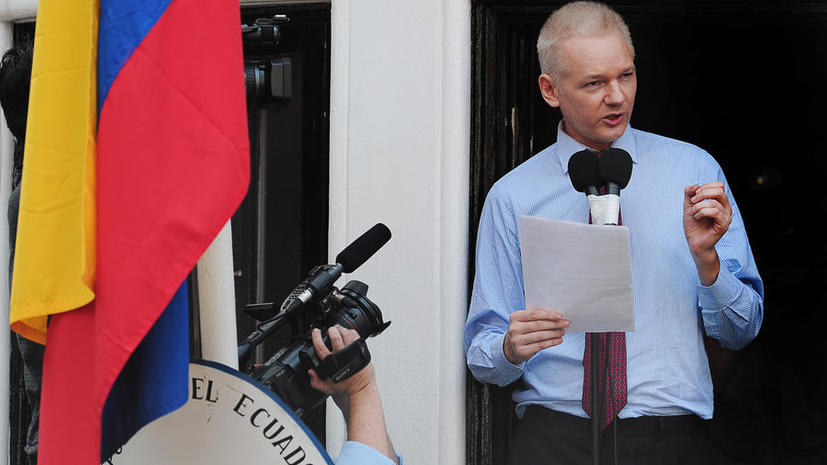 Основатель WikiLeaks Джулиан Ассанж примет участие в показе мод Бенджамина Вествуда