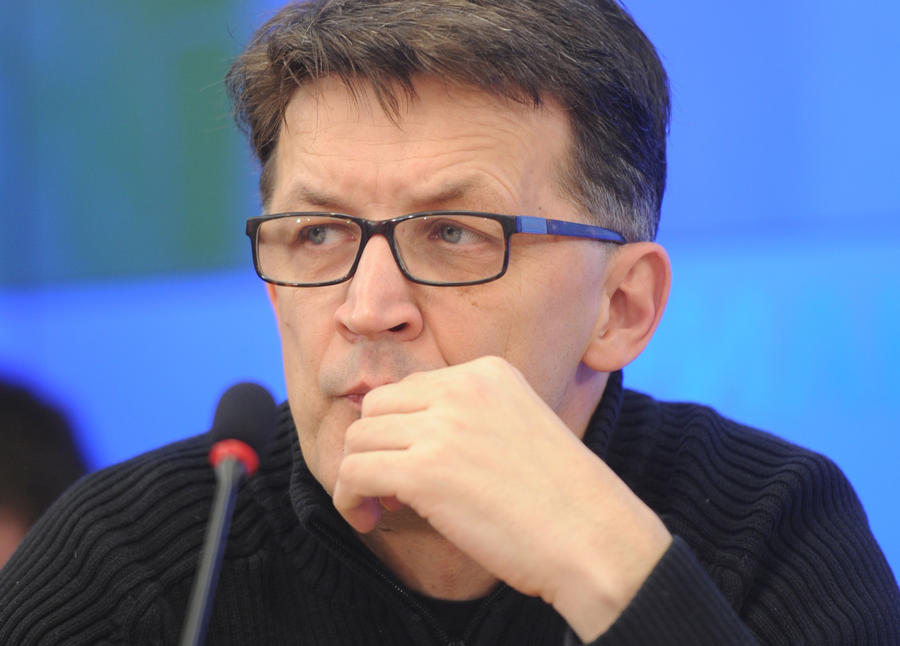 Следователи обыскали квартиру гражданской жены Рустема Адагамова