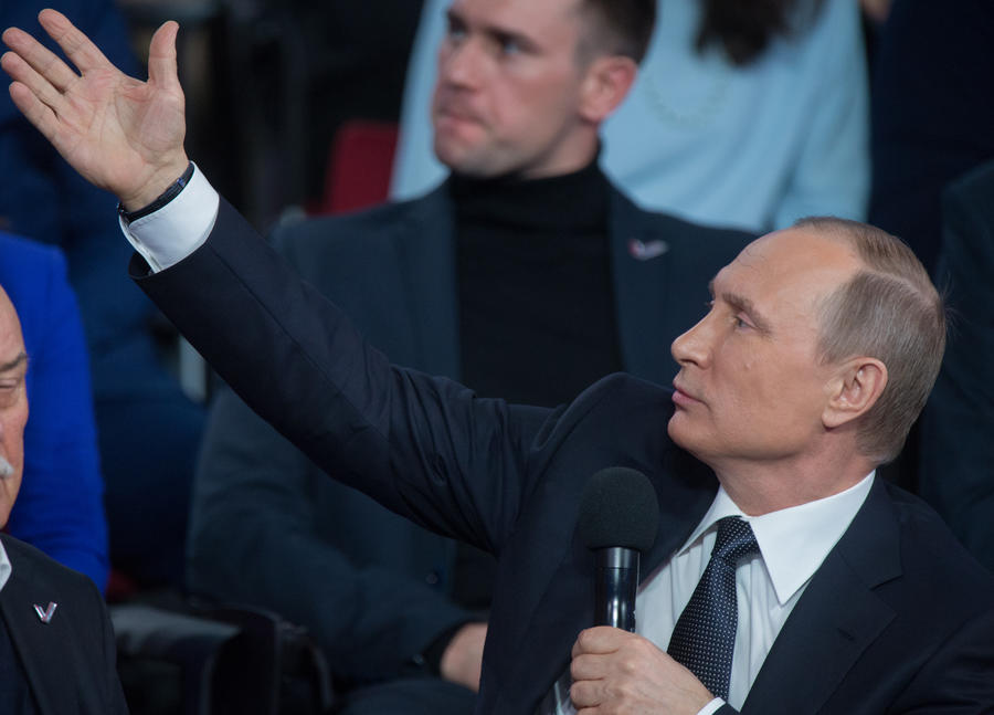 Владимир Путин: Про офшоры и русское самосознание