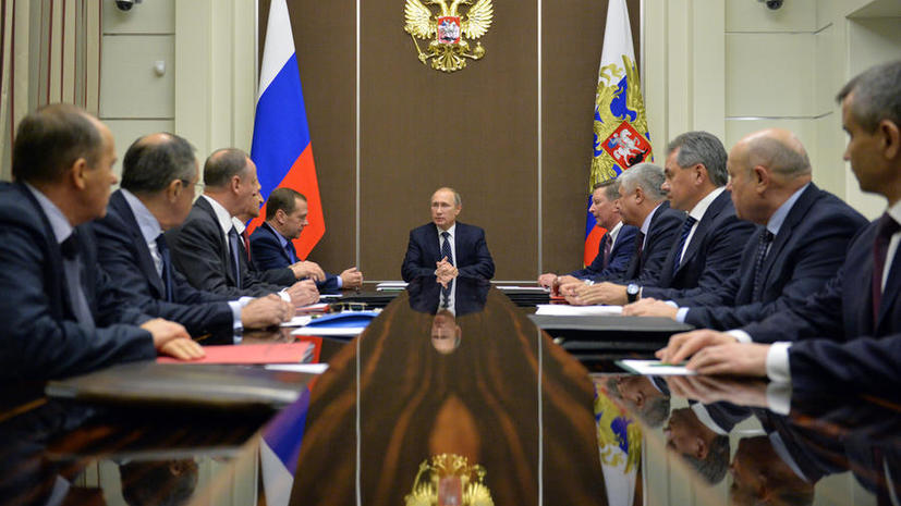 Владимир Путин: Трагедия в Париже стала очередным свидетельством варварской сущности терроризма