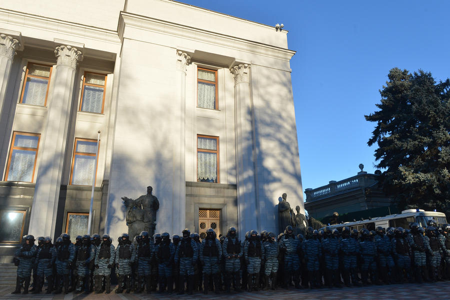 На Украине ввели уголовное наказание за осквернение памятников советским воинам