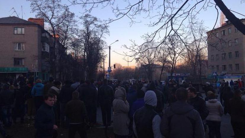 СМИ: Милиции разрешено стрелять на поражение в случае провокаций в ходе протестов в Константиновке