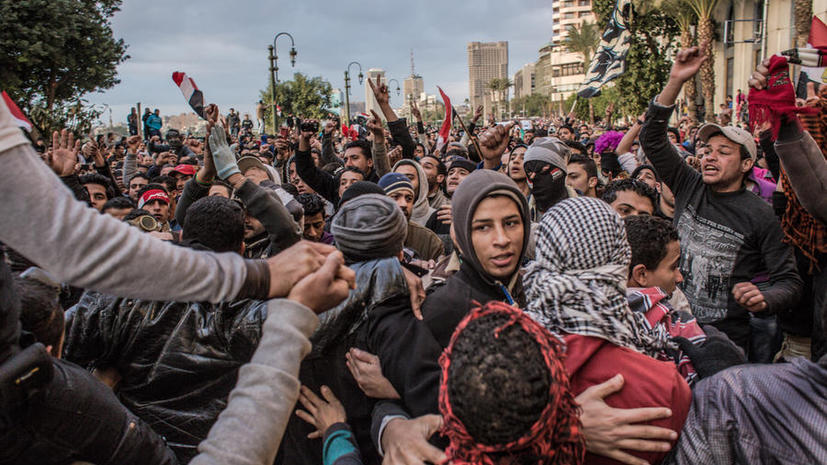 Тысячи египтян стекаются к площади Тахрир в годовщину правления Мухаммеда Мурси