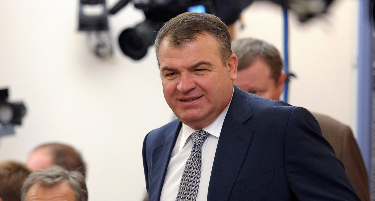 Сердюков еще как минимум год будет в статусе свидетеля по делу «Оборонсервиса»