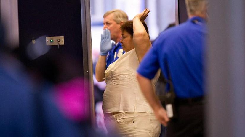 Сотрудники авиабезопасности США глумились над видами голых пассажиров при прохождении досмотра