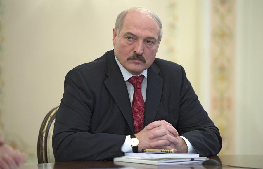 Александр Лукашенко призвал население страны «не жрать на ночь картошку с мясом»
