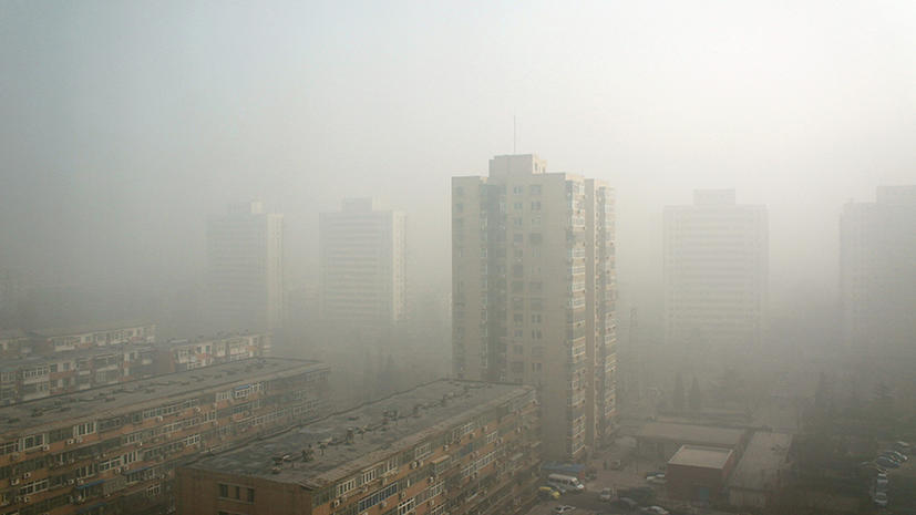 Жители Пекина задыхаются от ядовитого смога