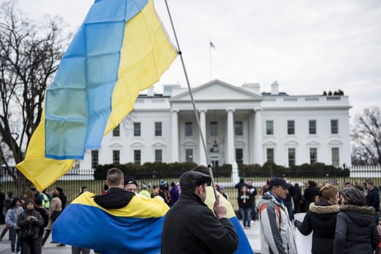 Вашингтон: США ввели санкции в отношении российских чиновников