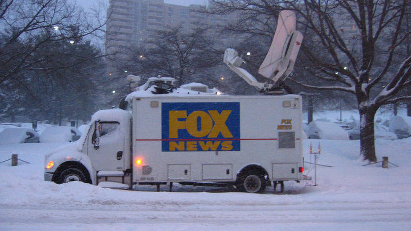 Телеканал Fox News заплатил бывшему директору $8 млн, чтобы тот не рассказывал о «внутренней кухне»