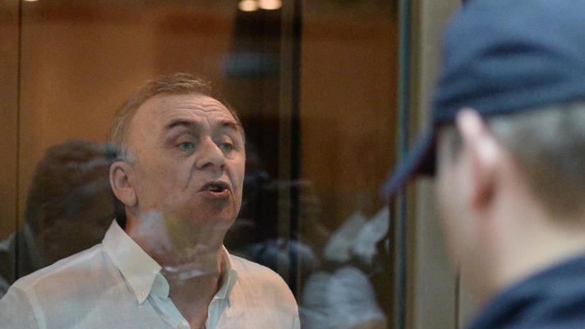 Организатора и исполнителя убийства Анны Политковской приговорили к пожизненному заключению