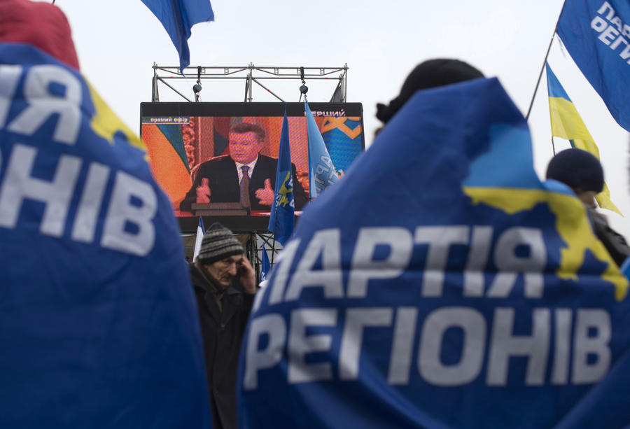 Фракция Партии регионов возложила ответственность за события на Украине на Виктора Януковича