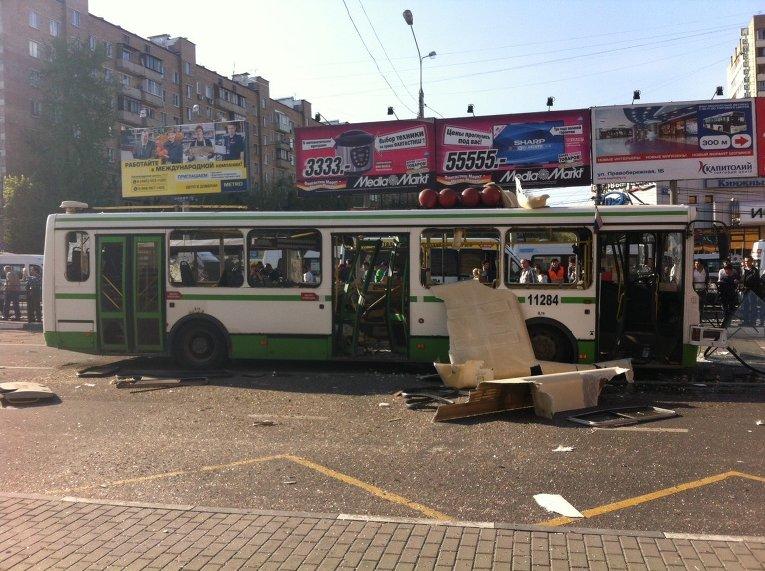 Взрыв в московском автобусе: пострадали женщина и ребёнок