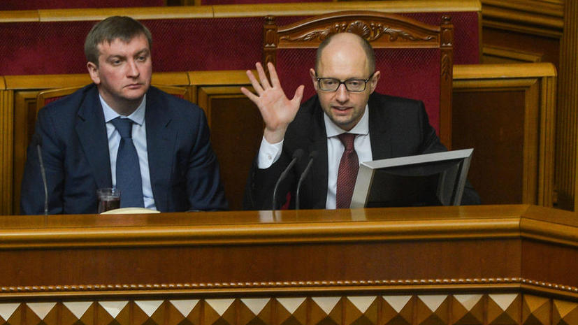 Эксперт: Средства МВФ, выделенные Украине, потрачены на взятки и подкуп избирателей