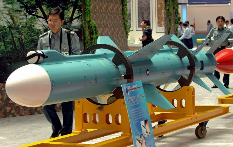 Япония впервые разместила ракеты на островах в Восточно-Китайском море