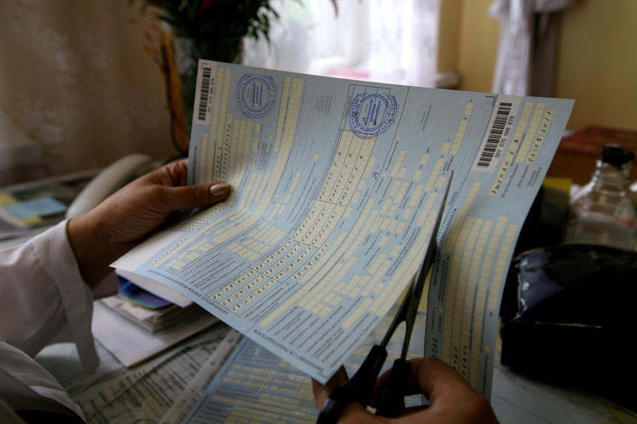 Чем меньше болеешь, тем больше отдыхаешь: здоровым сотрудникам добавят дни отпуска