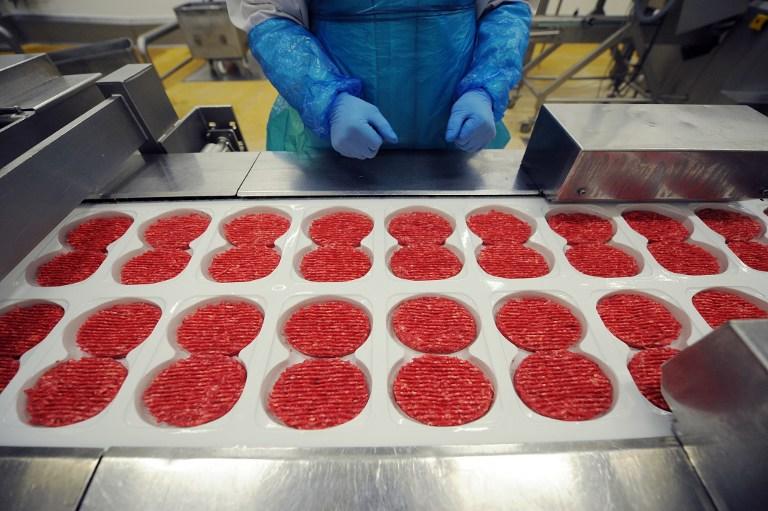 В США на мясокомбинате эксплуатировали умственно отсталых работников