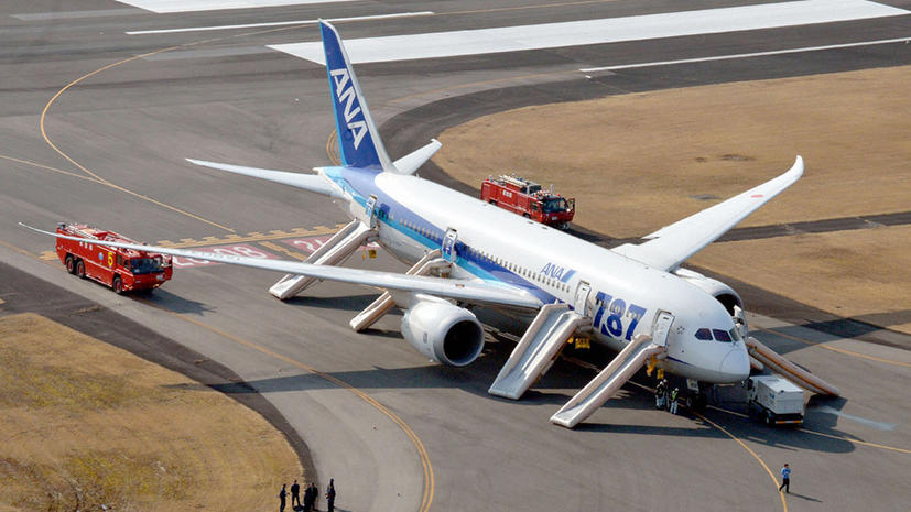 Японские авиакомпании прекратили все полеты Boeing 787 Dreamliner