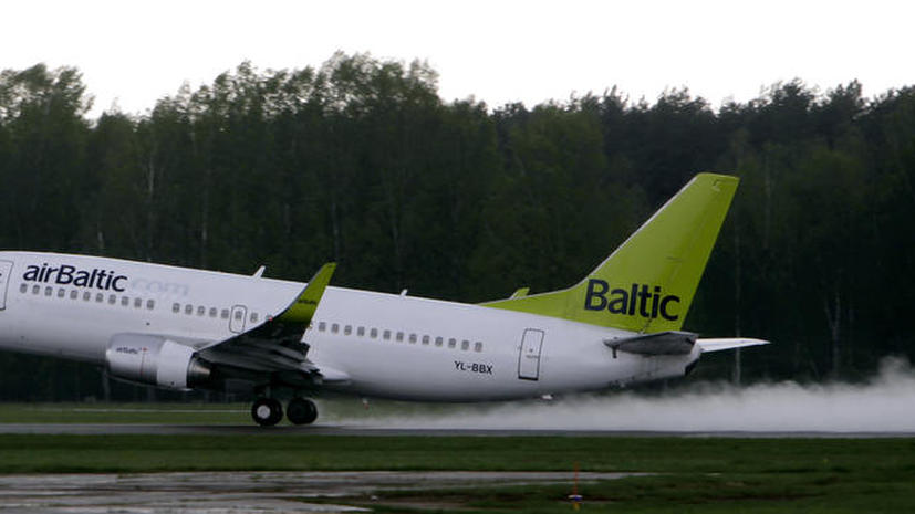 Депутат сейма устроил скандал из-за русского языка в самолёте airBaltic
