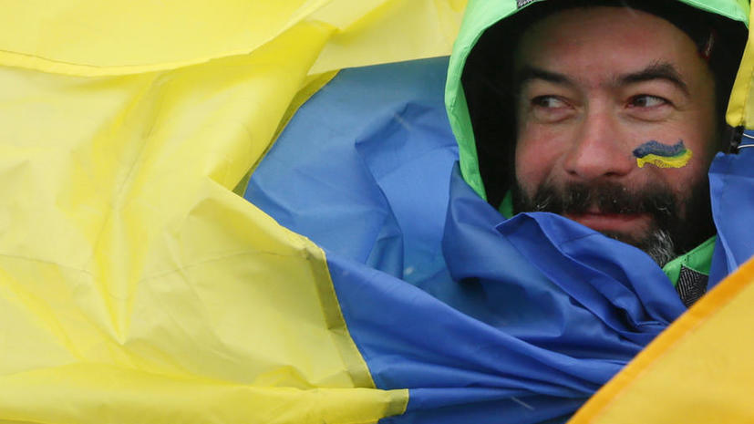 Экс-сотрудник чешских спецслужб: Украинцам пора опомниться и перестать винить во всём Россию