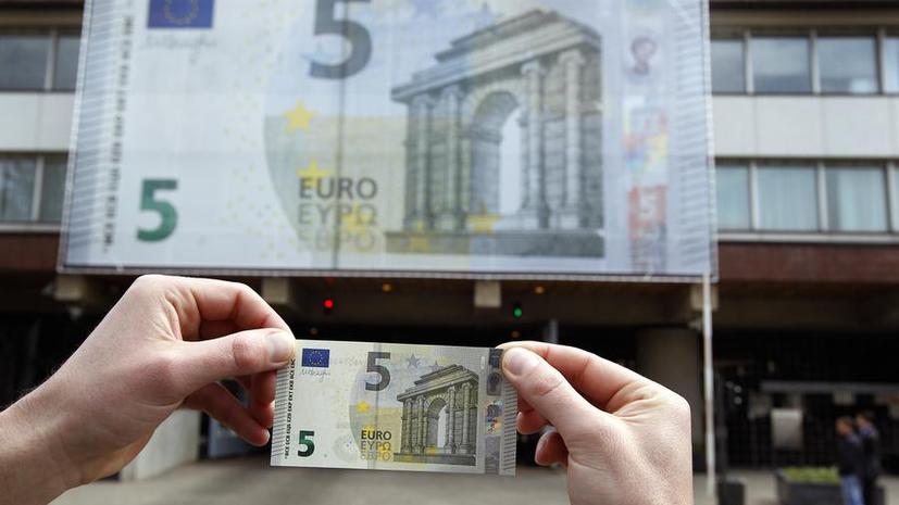 В Европе появились новые €5