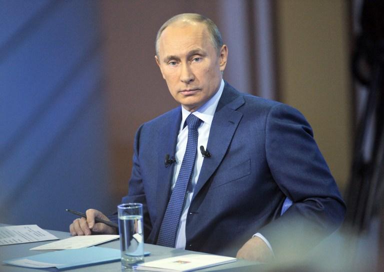 Владимир Путин распорядился повысить минимальный балл ЕГЭ для поступления в вузы