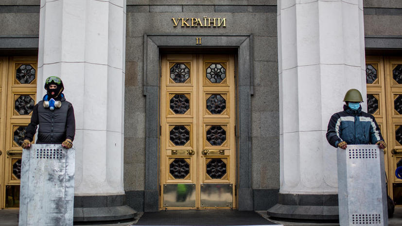 На Украине могут запретить Партию регионов и Коммунистическую партию
