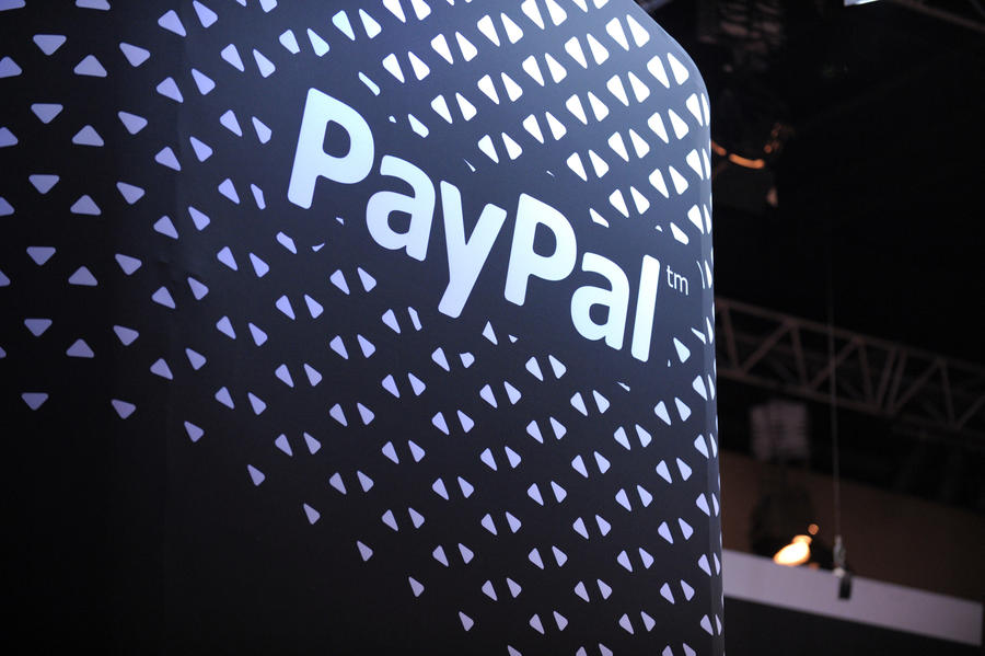 Продавец с аукциона Ebay подал в суд на PayPal из-за конфликта вокруг биткоинов