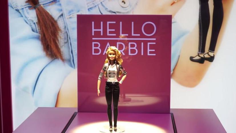 Правозащитники бьют тревогу по поводу куклы-шпиона Barbiе, которая умеет говорить с детьми
