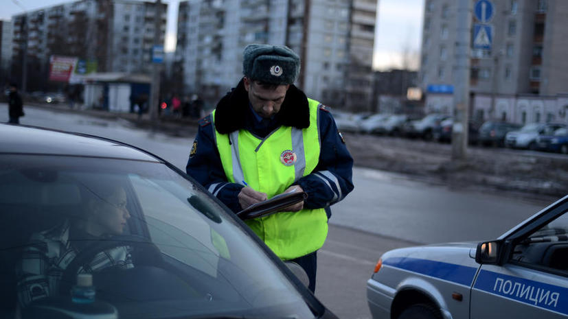 В Госдуме поддержали идею СКР ввести уголовную ответственность за вождение без прав