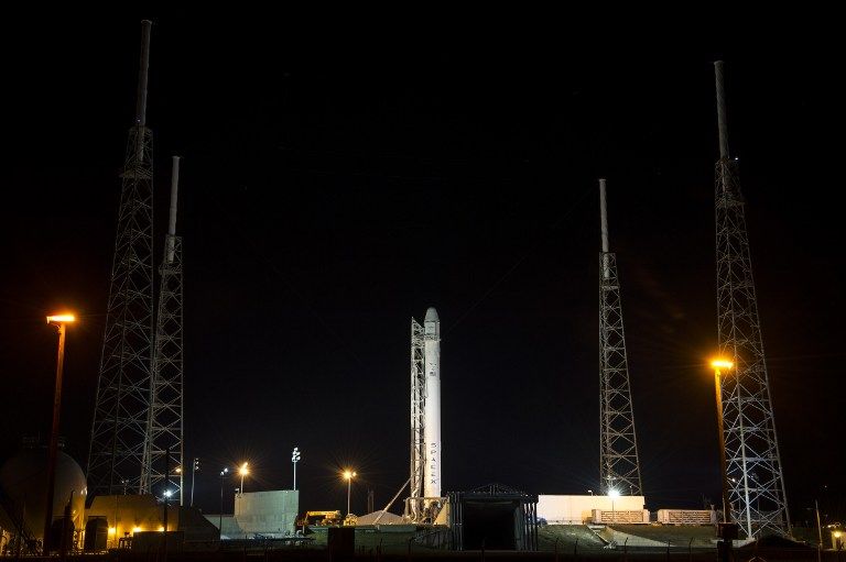 На космическом корабле Dragon произошли неполадки: стыковка с МКС откладывается