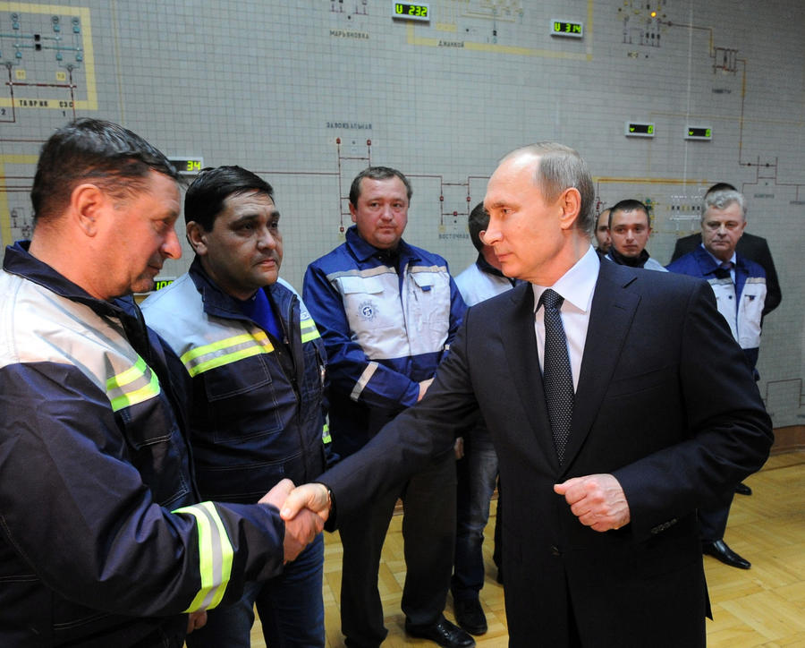 Владимир Путин открыл энергомост в Крым: Это будет надёжная собственная система генерации