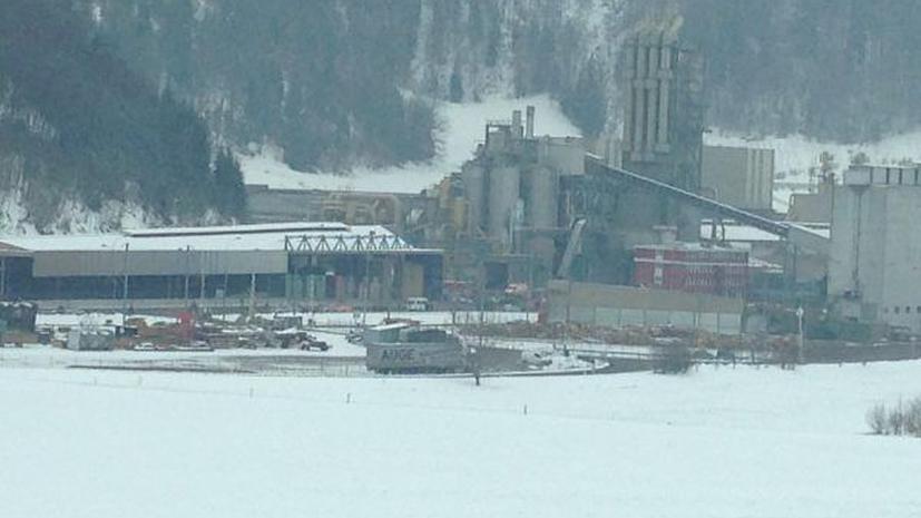 Преступник расстрелял рабочих швейцарской фабрики, три человека погибли